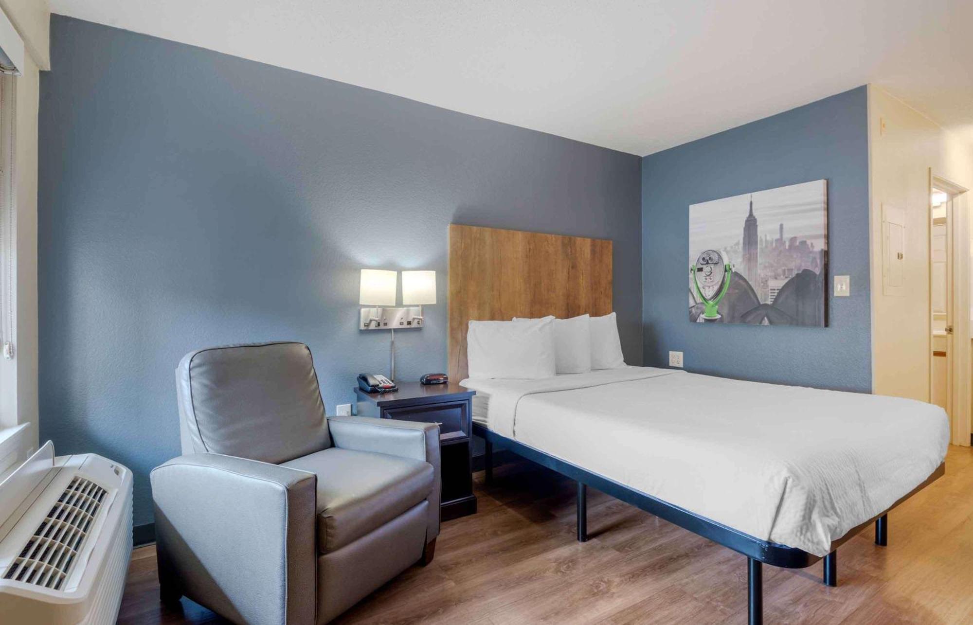 Extended Stay America Select Suites - Charlotte - Airport Eksteriør bilde