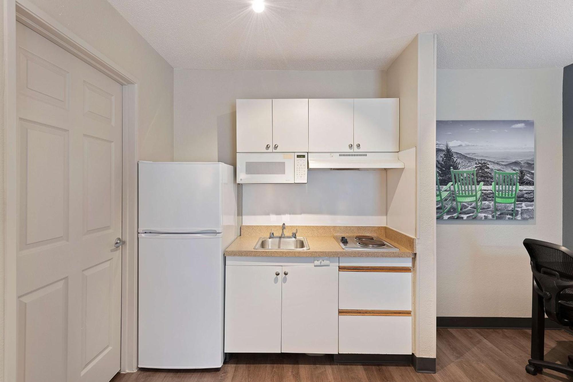 Extended Stay America Select Suites - Charlotte - Airport Eksteriør bilde