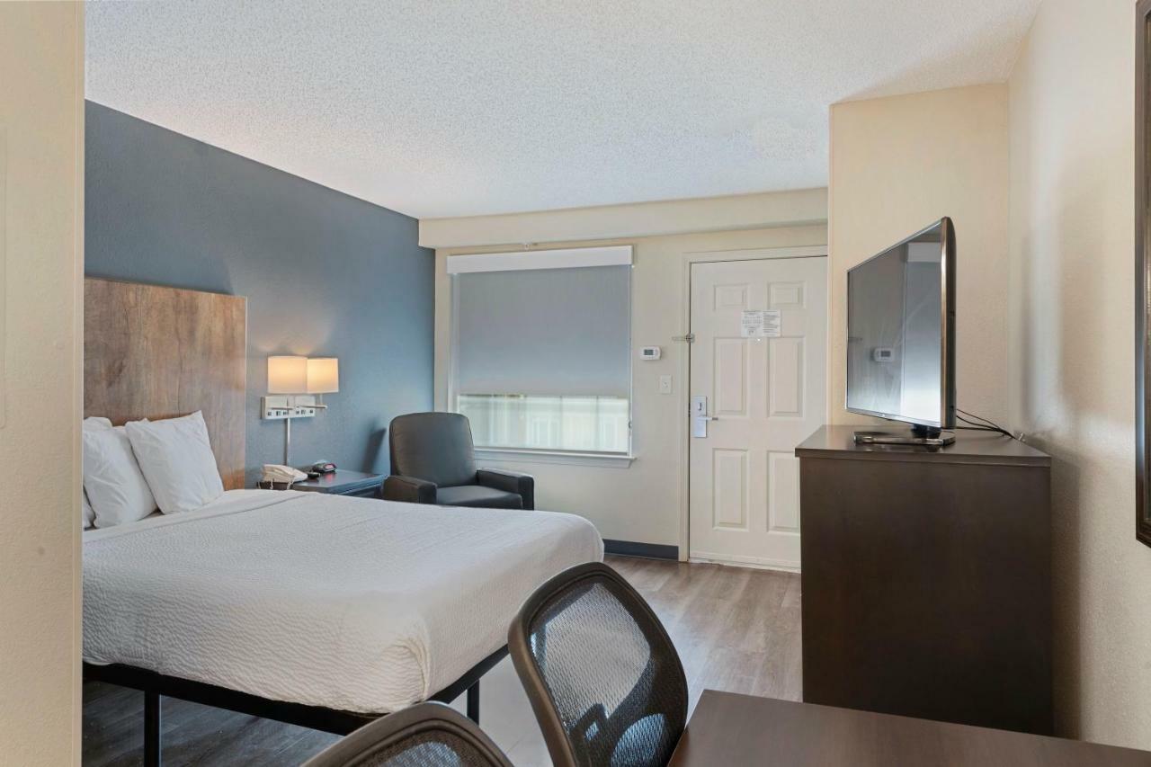 Extended Stay America Select Suites - Charlotte - Airport Eksteriør bilde